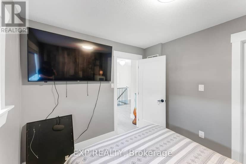 21 - 131 Green Briar Road — photo 26 of 40