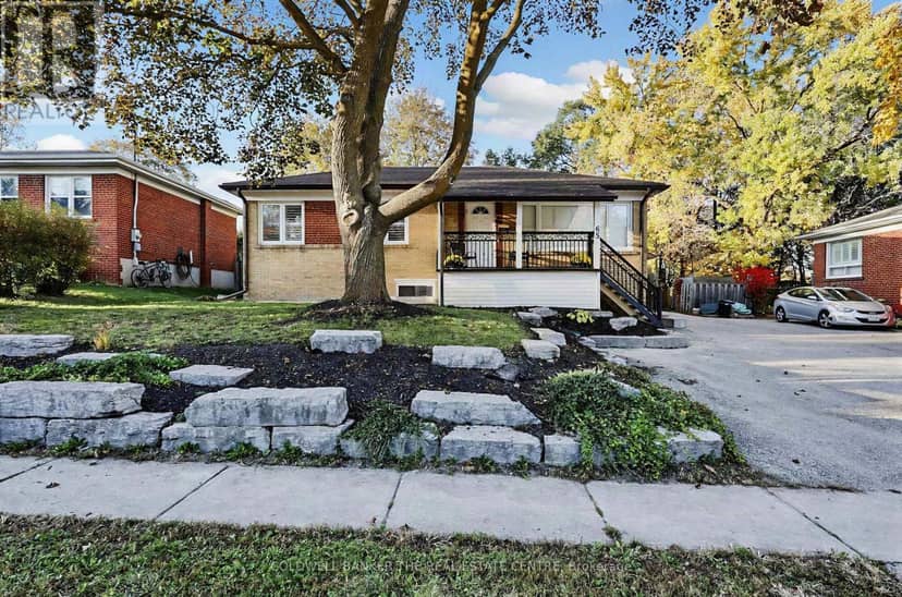 65 Millard Avenue, Newmarket, photo 3
