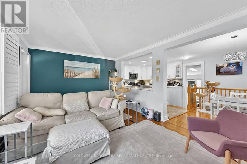 65 Millard Avenue, Newmarket, photo 7