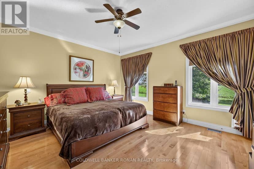 128 Denney Drive — photo 15 of 40