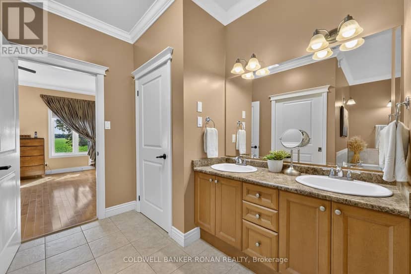 128 Denney Drive — photo 19 of 40