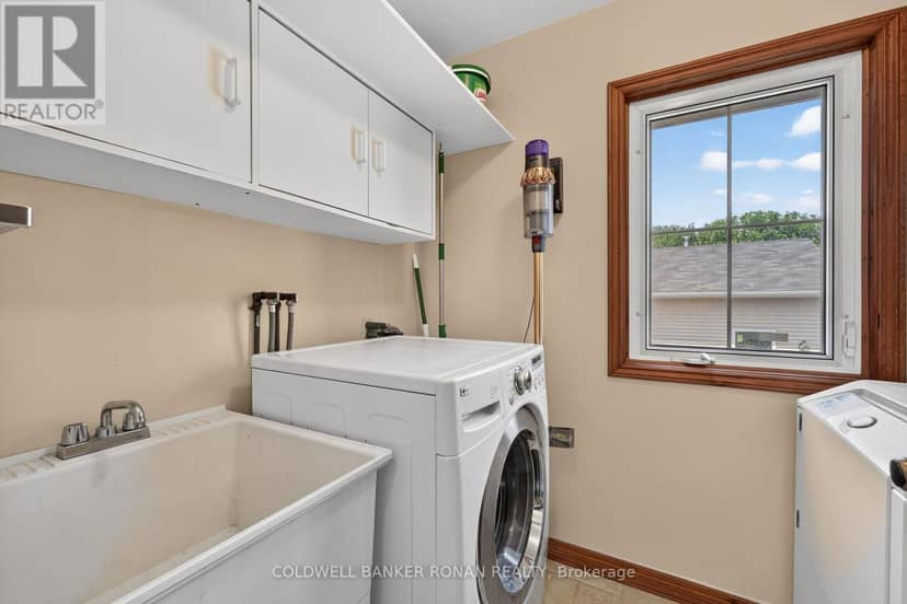 4087 Concession Rd 5 — photo 28 of 40