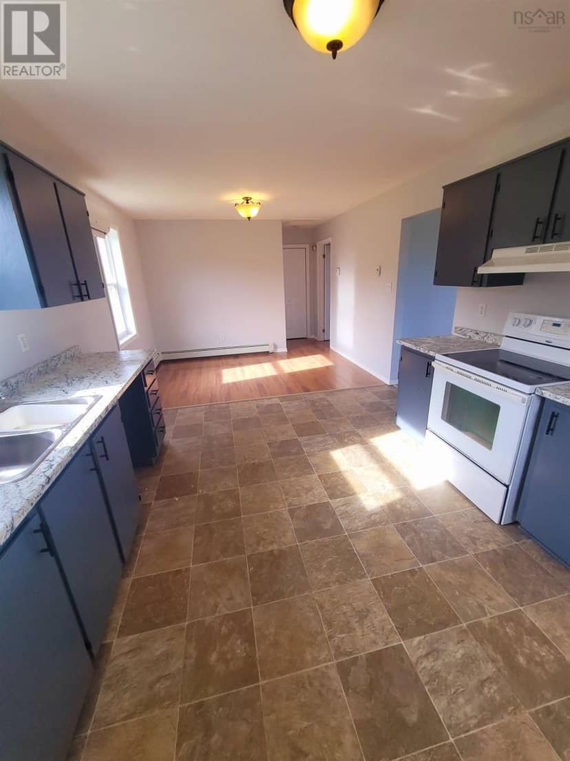 45 Railroad Street, Dominion, photo 3