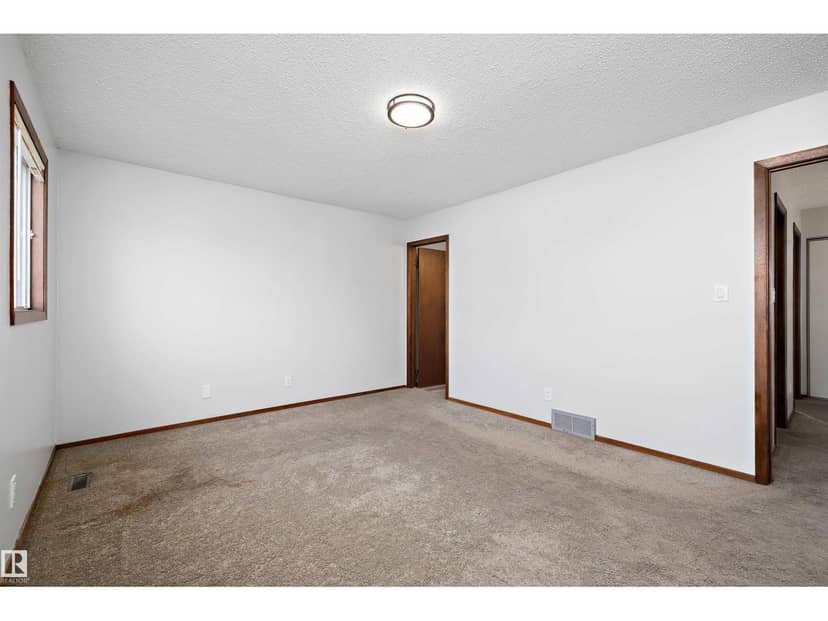 18923 82 AV NW — photo 33 of 40