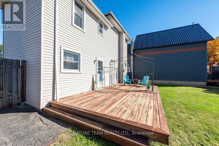 594 Hamilton Street W, Laurentian Valley, photo 4