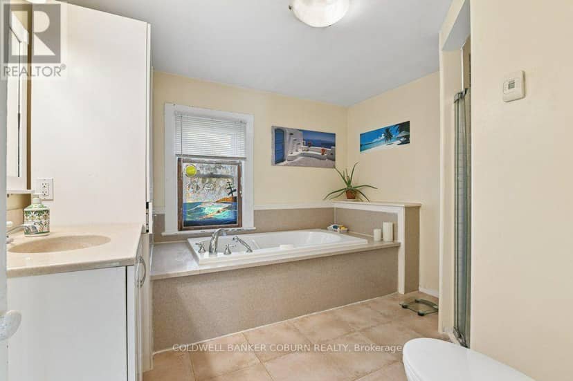 49 Lakeshore Drive — photo 27 of 39