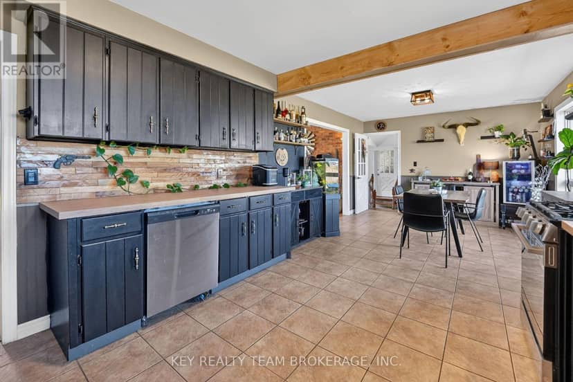 3216 Hall Road — photo 17 of 40
