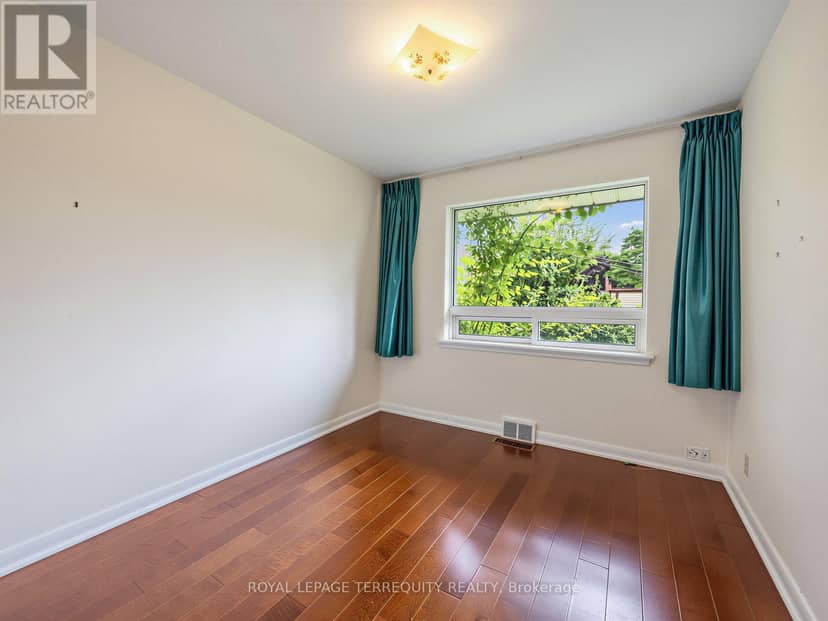 359 Renforth Drive — photo 19 of 30