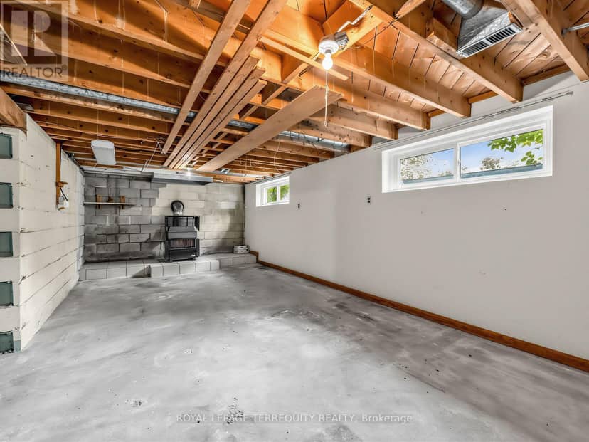 359 Renforth Drive — photo 27 of 30