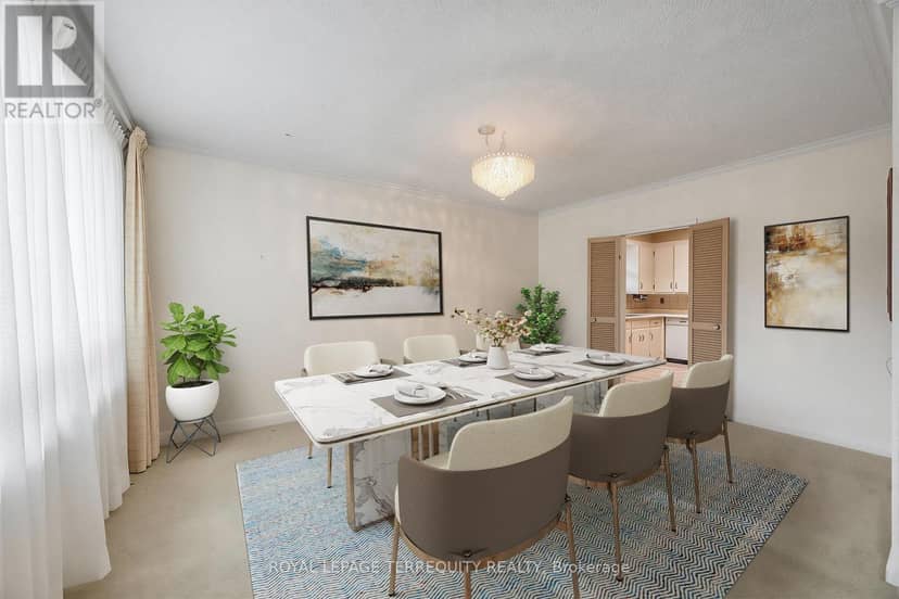 359 Renforth Drive, Toronto, photo 6