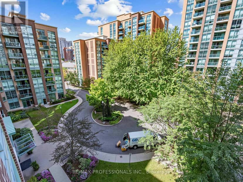 509 - 7 Michael Power Place — photo 31 of 40