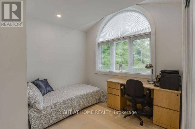 77 Polish Avenue — photo 30 of 40