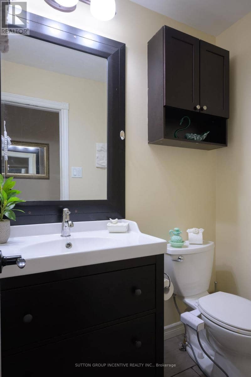 48 Wesley Avenue — photo 16 of 40