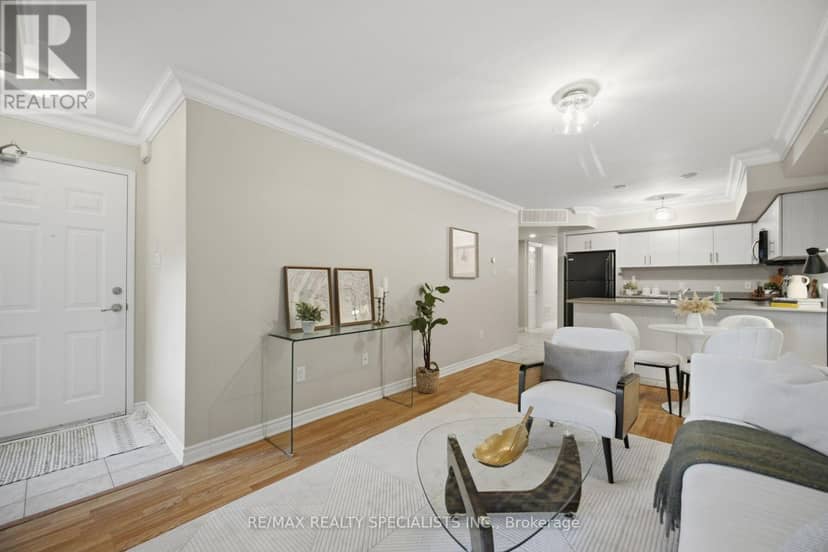 66 - 2441 Greenwich Drive — photo 13 of 36