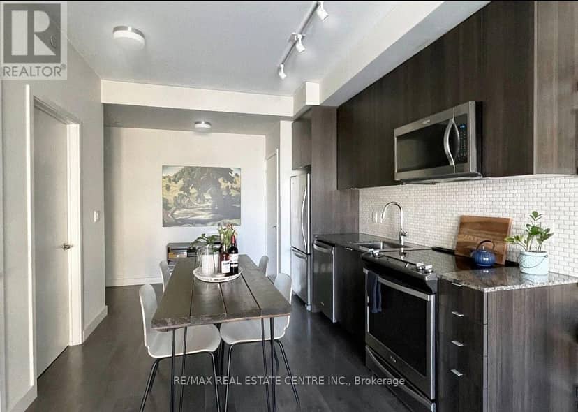 106 - 150 Sabina Drive — photo 17 of 33