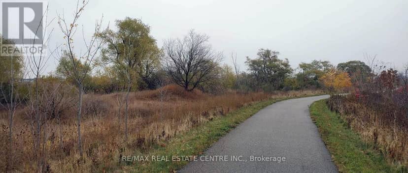 106 - 150 Sabina Drive — photo 30 of 33