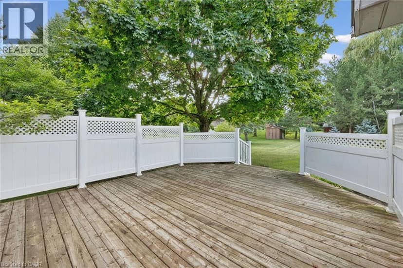 240 ST ANN Avenue — photo 30 of 40