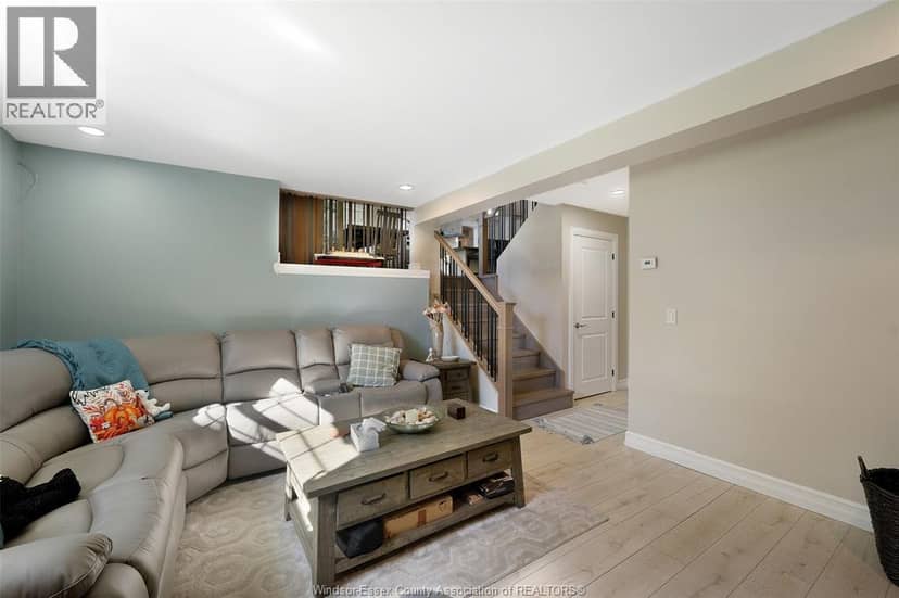 526 Cumberland Way — photo 21 of 40