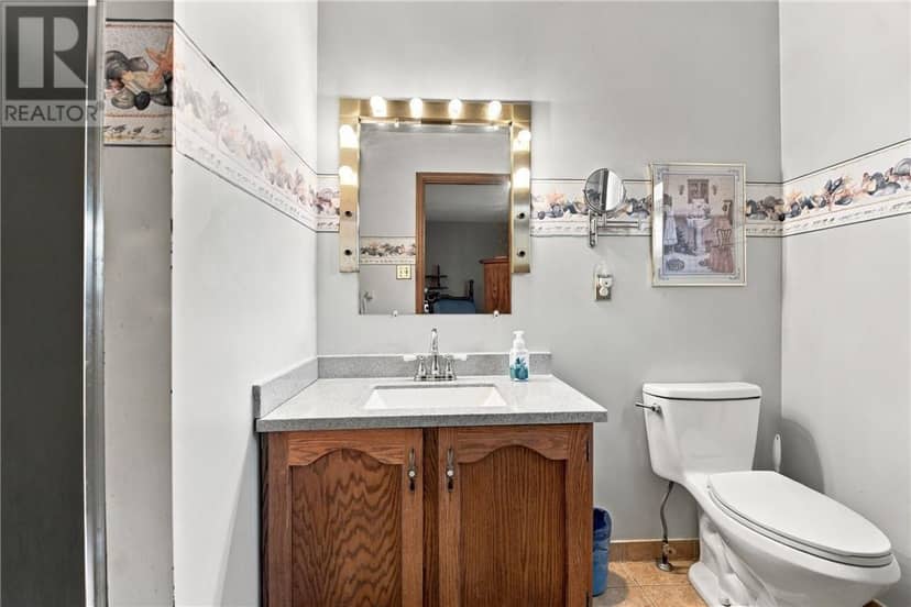 104 CATALINA Court — photo 13 of 19