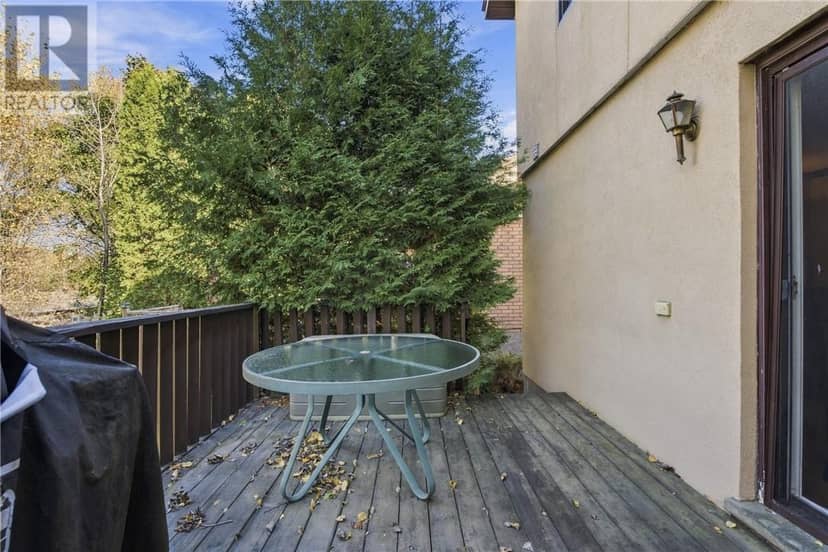 104 CATALINA Court — photo 17 of 19