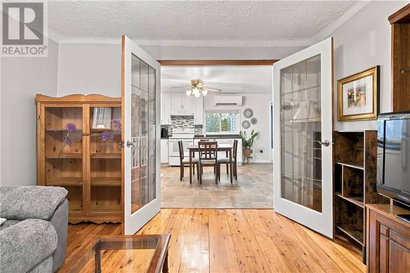 48 Belanger Street, Chelmsford, photo 7