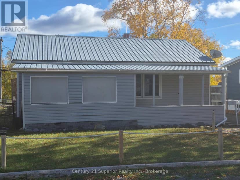 15 Heron Drive, Manitouwadge, photo 2