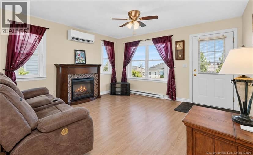 104 Colton, Riverview, photo 4