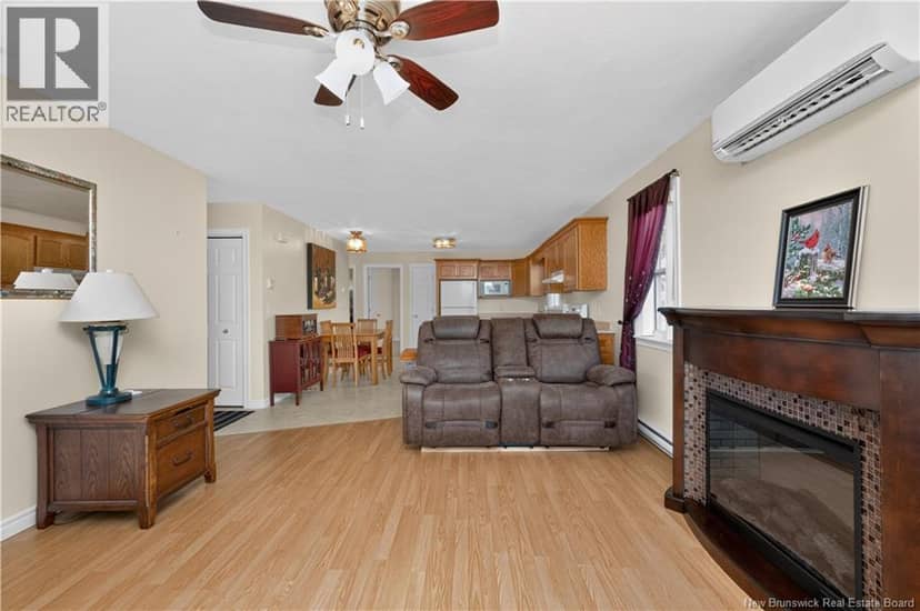104 Colton, Riverview, photo 5