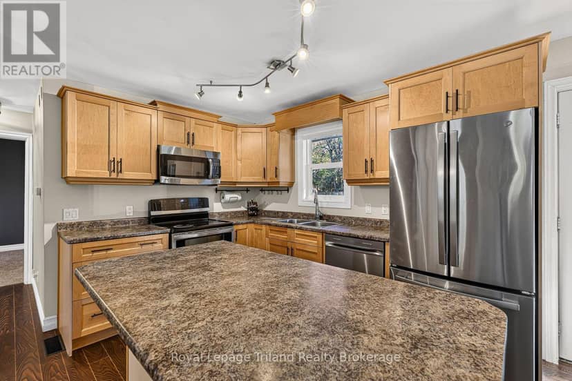 173 Washington Street W — photo 11 of 40