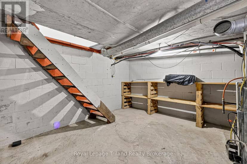 173 Washington Street W — photo 32 of 40