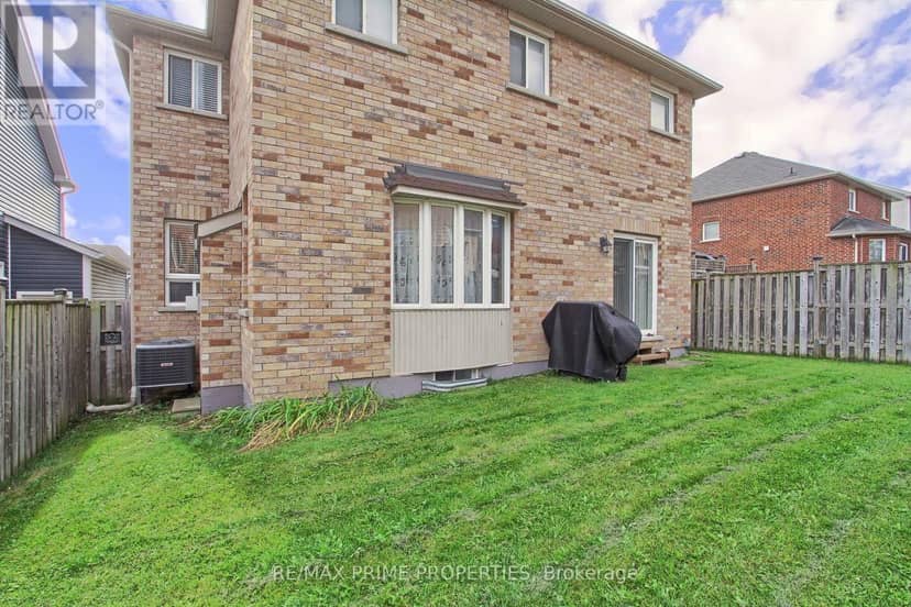 64 Ian Drive — photo 31 of 32