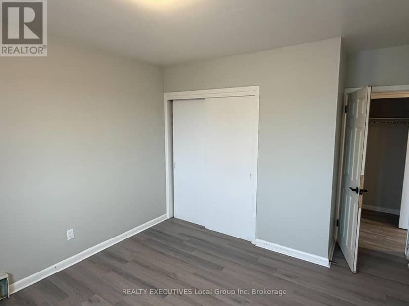 14 Milford Crescent — photo 14 of 37