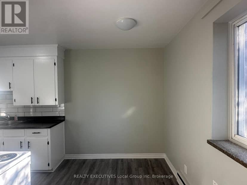 14 Milford Crescent, North Bay, photo 5