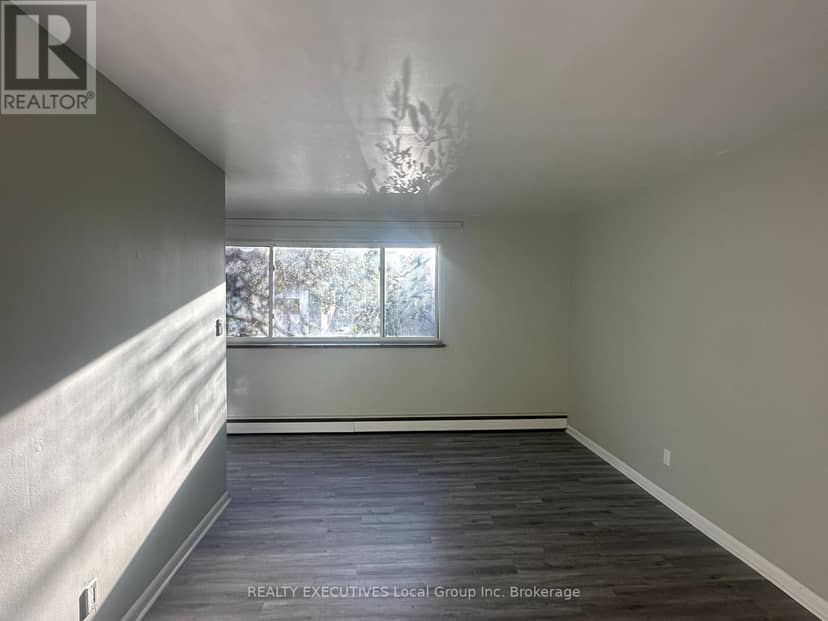 14 Milford Crescent, North Bay, photo 6