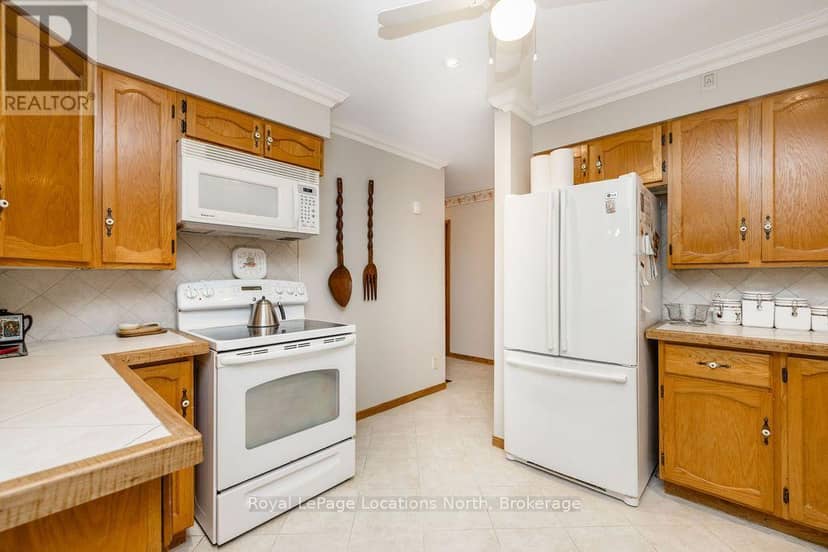1000 Lawson Road — photo 11 of 40