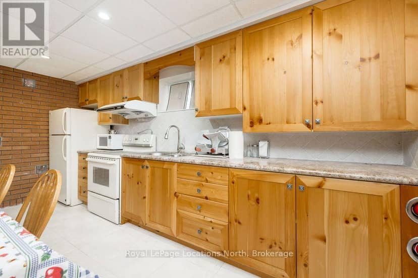 1000 Lawson Road — photo 33 of 40