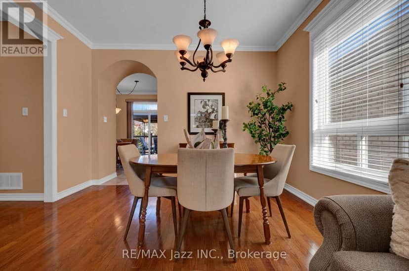 128 Nelson Street — photo 10 of 39