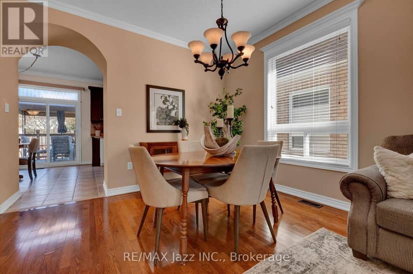 128 Nelson Street — photo 11 of 39