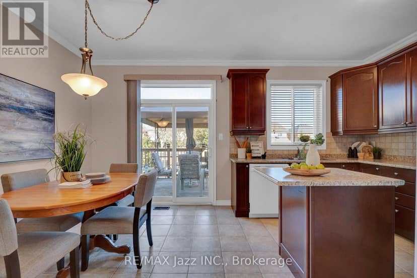 128 Nelson Street — photo 14 of 39