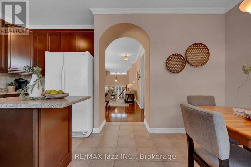 128 Nelson Street — photo 19 of 39