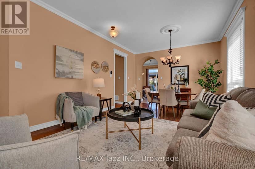 128 Nelson Street — photo 8 of 39