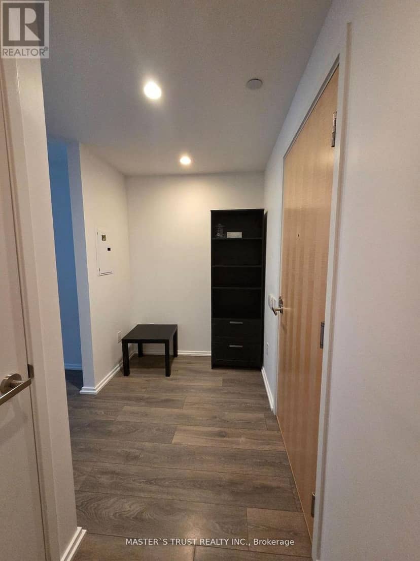 310 - 45 Charles Street E — photo 12 of 18
