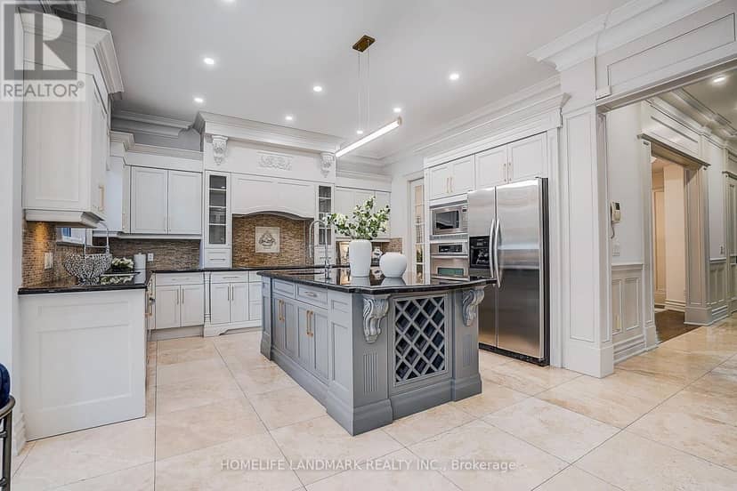332 Greenfield Avenue — photo 14 of 40