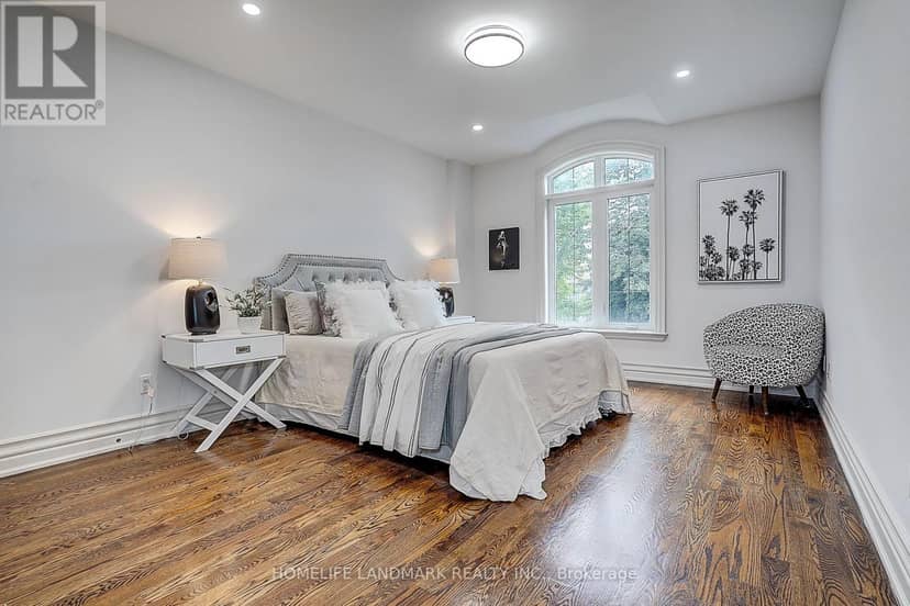 332 Greenfield Avenue — photo 29 of 40