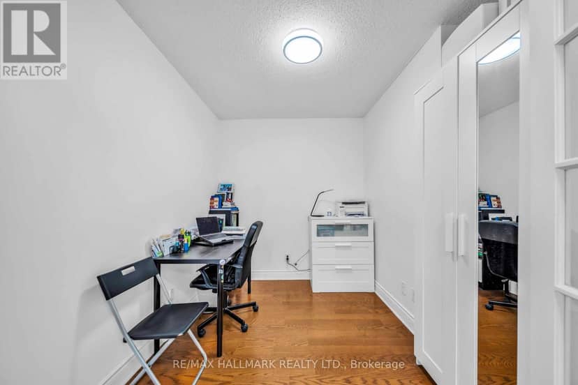 1812 - 10 Northtown Way — photo 15 of 33