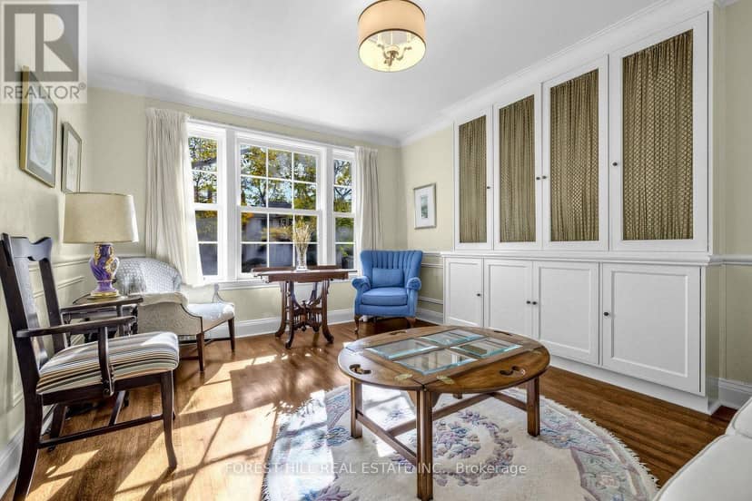 44 Ridge Hill Drive, Toronto, photo 3