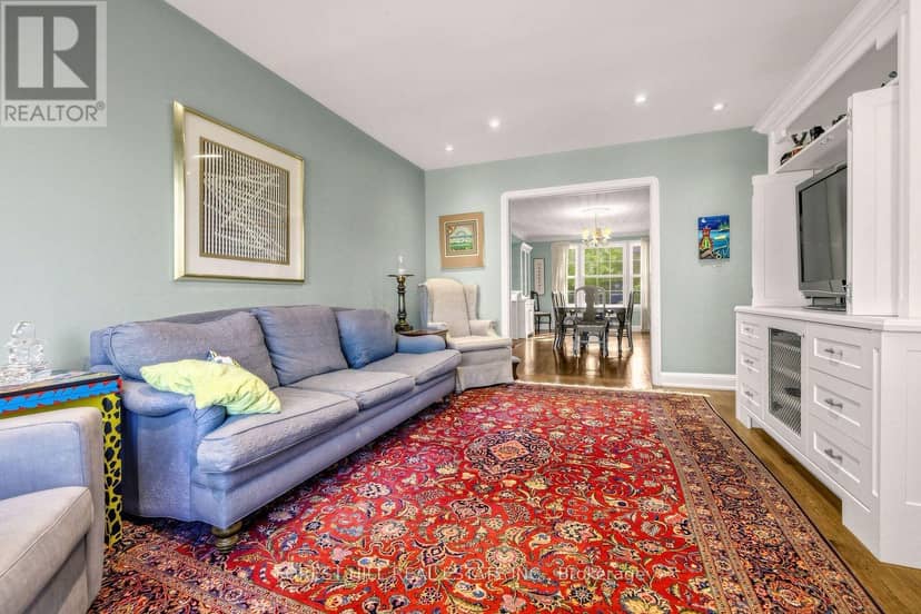 44 Ridge Hill Drive, Toronto, photo 5