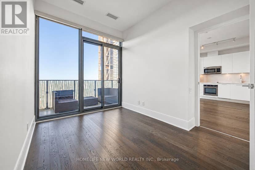 5603 - 42 Charles Street E — photo 16 of 35