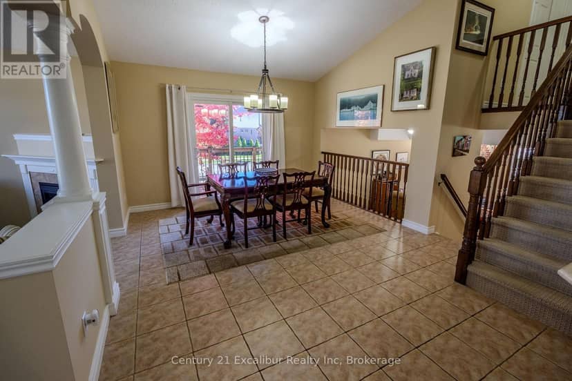 900 Gzowski Street, Centre Wellington, photo 6