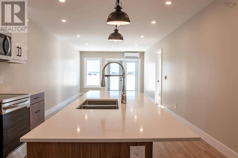 127 Kent Road — photo 10 of 29